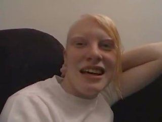 Albino led saje a fucks
