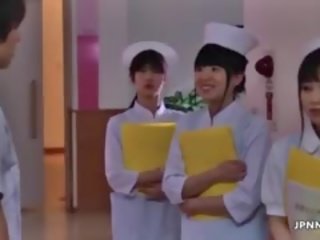 Encantador asiática enfermeira fica dela cona rubbed part5