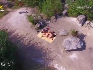 Оголена пляж секс, вуайеристи кіно взятий по a drone