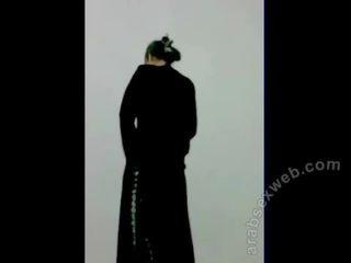 Arab dansa i underkläder 02-asw1032