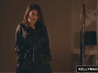 Kelly madison valentina nappi tumatagal ang kondom mula sa