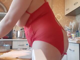 Cooking 在 妖娆 女用贴身内衣裤 和 lush 在 我的 屁股: 自由 xxx 电影 e0