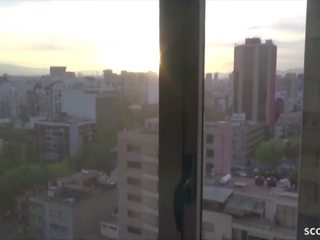 Anális öklözés és fasz mert német tini nál nél szálloda ablak
