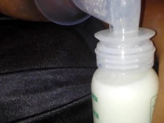 Ebony Pumping Milk out of Her Huge Boobs and Nipples.