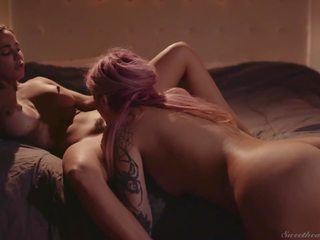 Lesbianas amor: gratis xnxx lesbianas hd xxx película vídeo 17