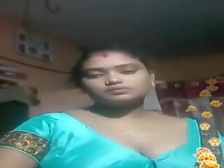 Tamil indiyano bbw asul silky blouse mabuhay, may sapat na gulang film 02