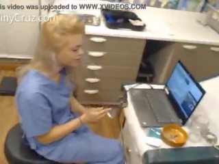 Destiny cruz jako niegrzeczne nurse&excl;