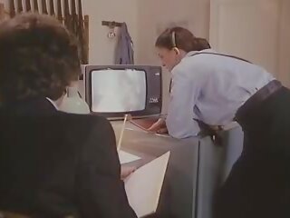 监狱 tres speciales 倒 femmes 1982 经典: 性别 视频 40