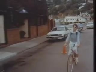 Purely physical 1982: ελεύθερα x τσέχικο σεξ συνδετήρας βίντεο b2